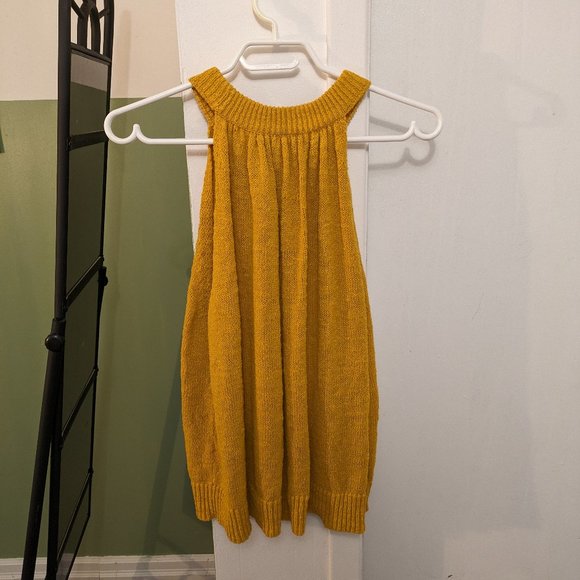 Golden Madewell Halter Top - Picture 4 of 4